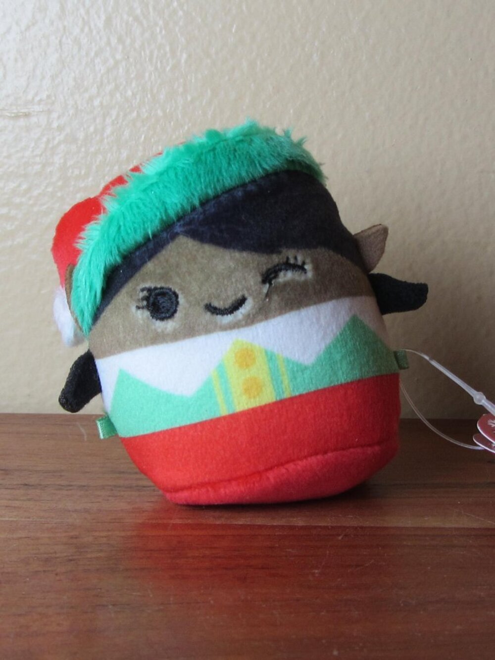 plush micromallows squishmallows 2.5" emani elf NWT 2025 (W6868)
